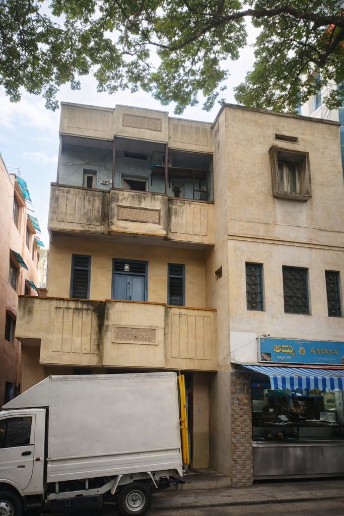 Building for Sale in Seshadripuram, Bangalore